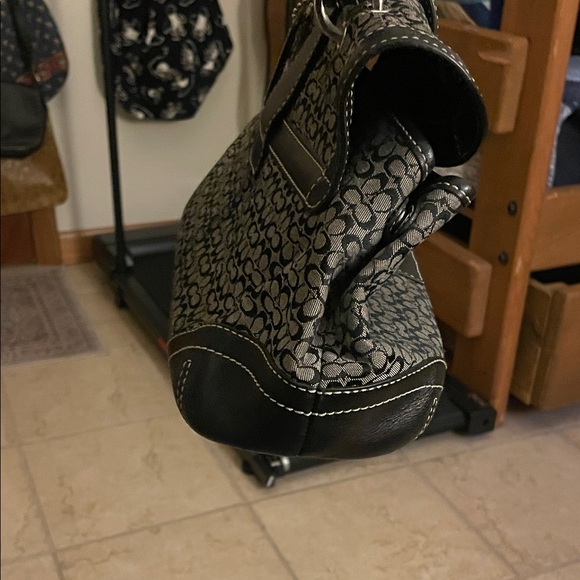 Coach Soho Bag - Picture 3 of 11